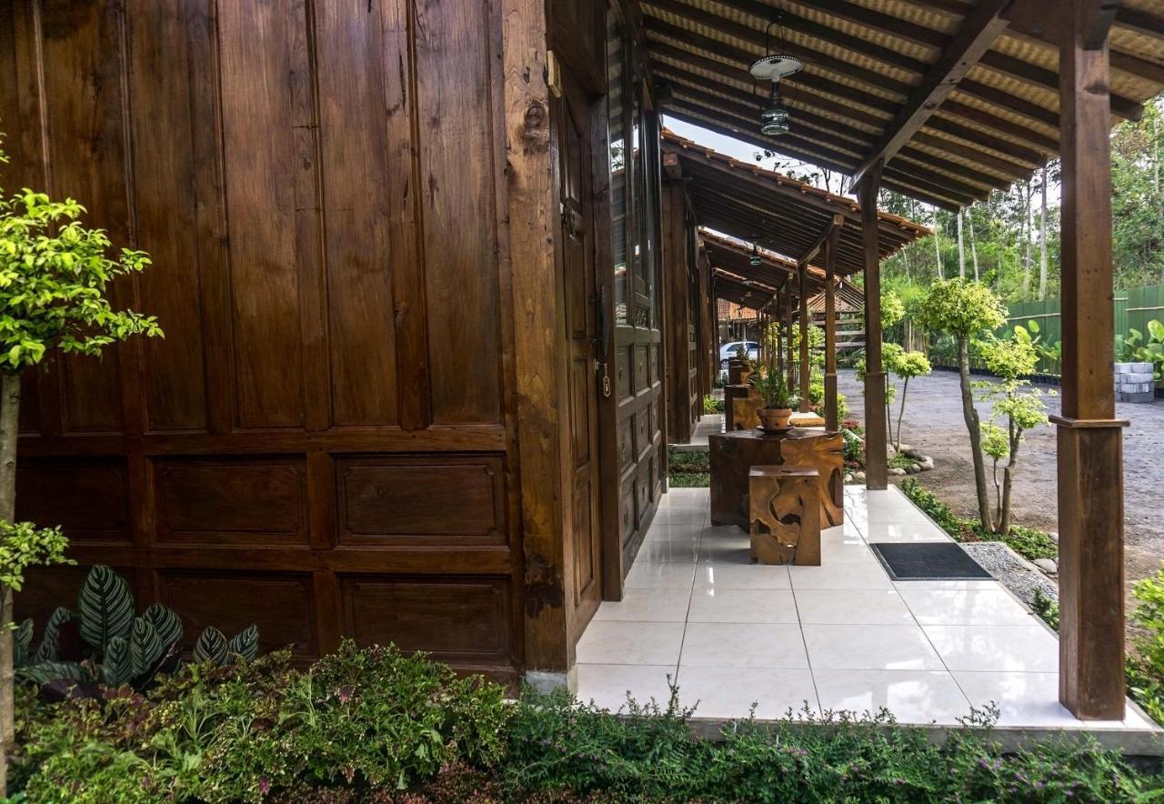 The Omah Borobudur Magelang Exterior photo